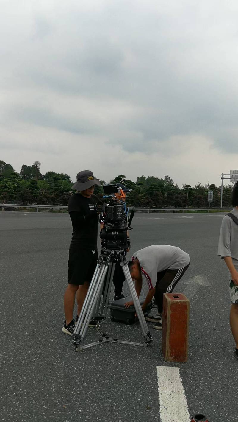 白玉县TVC拍摄公司：唤醒集体记忆，构建跨代际沟通桥梁